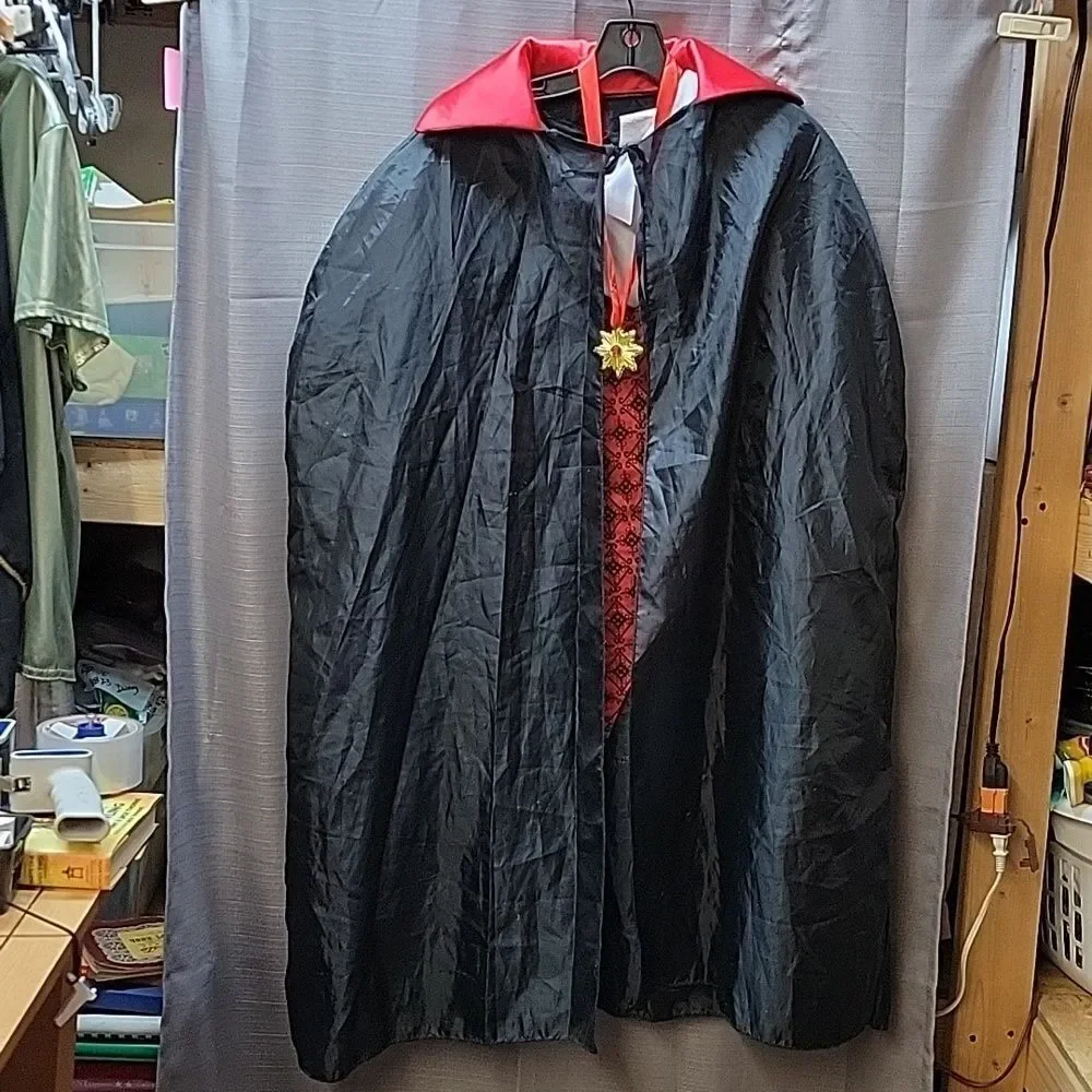 Vampire‎ shirt w/attached vest and cape Adult medium